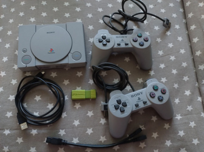 Playstation classic mini + OTG modaus tarvikkeet