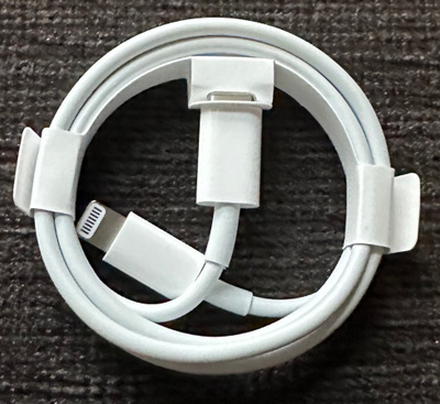 Apple USB-C – Lightning -johto - UUSI - alkuperäinen kaapeli