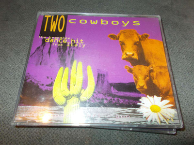 CDM TWO COWBOYS **EVERYBODY GONFI-GON **