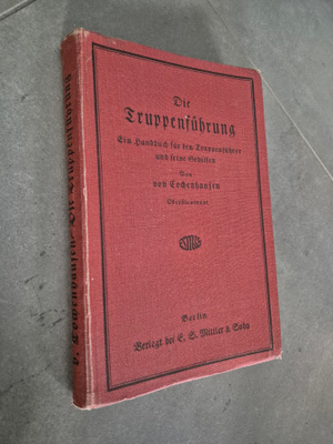 Die Truppenfuhrung (kuv. 1926)