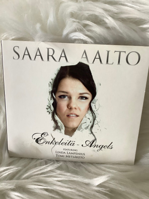 SAARA AALTO:ENKELEITÄ - ANGELS  (NIMMARILLA)