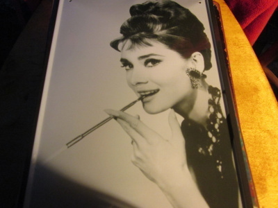 Peltikyltti Audrey Hepburn