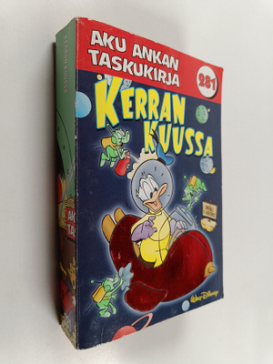 Walt Disney : Kerran kuussa