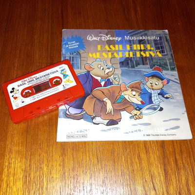 Basil Hiiri, mestarietsivä – kirja & kasetti