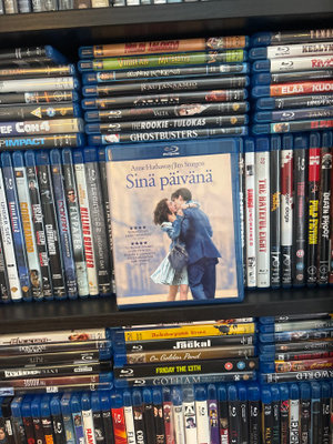 Sinä päivänä (2011) Anne Hathaway suomijulkaisu