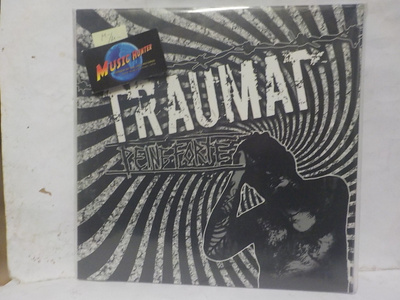 TRAUMAT - PEINE FORTE M-/M- LP