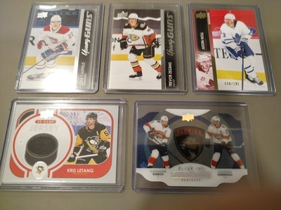 2021-22 Upper Deck Series 1 peruskortit+ Erkkarit