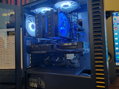 RYZEN 9 9900X+ASUS RTX 5070+16G KINGSTON+ASUS B650Emaxgaming