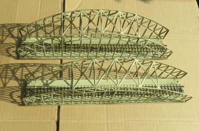 Märklin 2 M kaarisiltaa peltiä