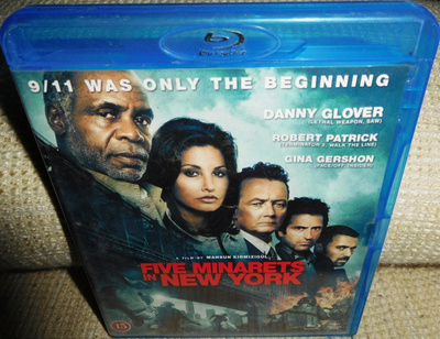 Five Minarets in New York Blu-ray