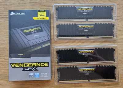 32Gb (4x8Gb) Corsair Vengeance LPX DDR4 3200Mhz CL16