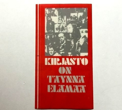 Kirjasto on täynnä elämää tarra