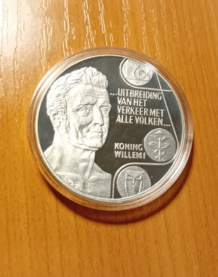 Myydään juhlaraha Hollanti