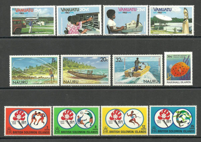 TYYNENMEREN SAARIA levyllinen postituoreita **