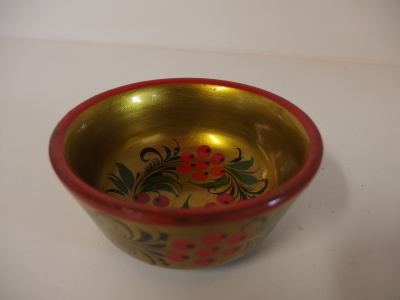 Marja -aiheinen  pieni kulho, made in USSR