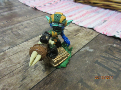 Skylanders -hahmo Super Shot Stealth Elf (Superchargers)