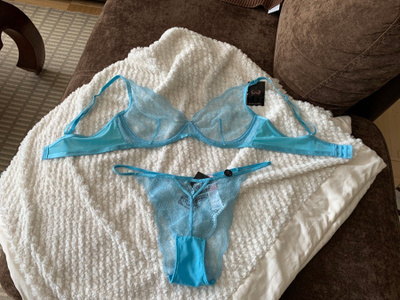 Hunkemöller turkoosit rintaliivit 85D