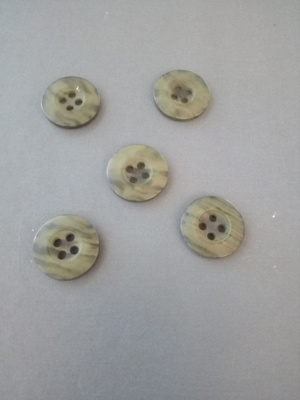 Camo vihreä nappi 17 mm