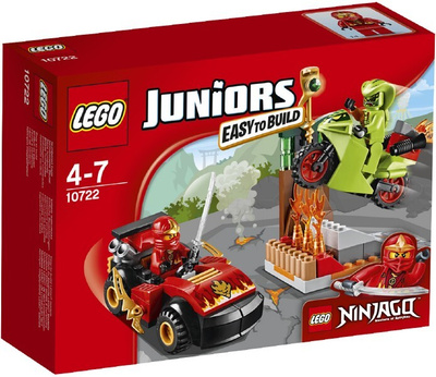 LEGO Juniors 10722 - Ninjago Käärmetaistelu
