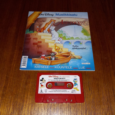 Walt Disney musiikkisatu – Aristokatit– kirja & kasetti