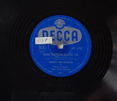Savikiekko 1957 - Vieno Kekkonen - Decca SD 5387