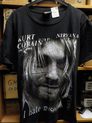 NIRVANA KURT COBAIN RARE T-PAITA 90-LUVULTA KOKO L