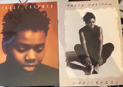 2 x Tracy Chapman nuottikirja (Tracy Chapman + CrossRoads)