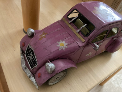Citroen 2cv peltiauto pienoismalli n. 1/16 kokoa.
