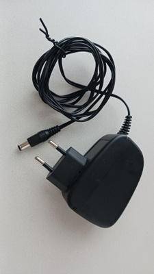 Tivoli Audio Model 3 virtalähde
