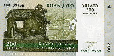 Madagascar 200 Ariary 2004 P-87 UNC (K15-S86)