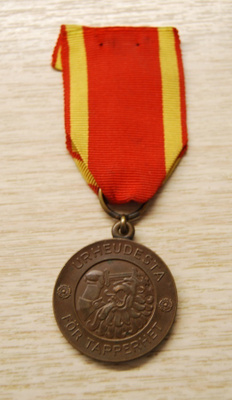 Vapaudenristin Ritarikunta, Vapaudenmitalin 2. luokka, 1941