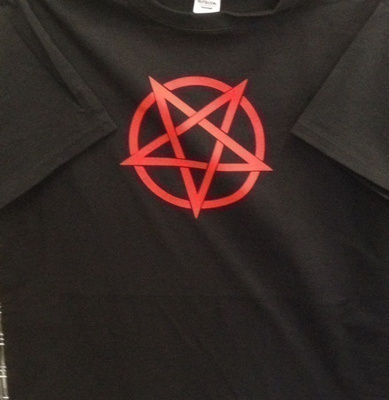 Pentagram tähti logo t-paita koko XL, musta