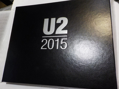 U2 - INNOCENCE AND EXPERIENCE 2015 TOUR VIP GIFTBOOK SET
