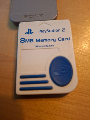 Ps2 8 mb muistikortti