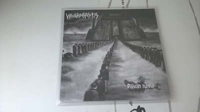 VÄÄRINKÄSITYS - Päivän tunnit (7")