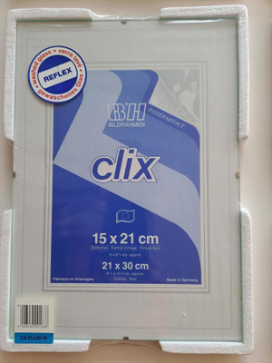 Käyttämättömät Clix vaihtokehykset (6 kpl).