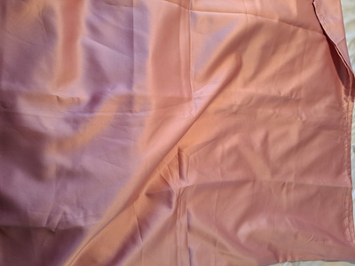 Roosa satiini verho 1 kpl  140x192cm
