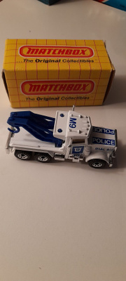 Matchbox / Peterbilt Wreck Truck
