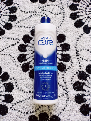 ~Avon Essential moisture vartalovoide~