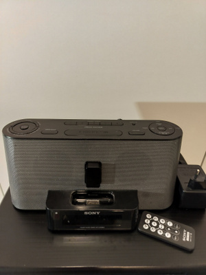 Sony Kelloradio/ Apple i Phone/i Pod