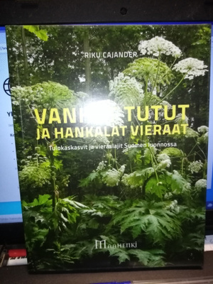 CAJANDER : VANHAT TUTUT JA HANKALAT VIERAAT ( SIS POSTIKULU