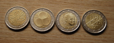 Suomi  2 euro 2004 risuraha  + 2019 Hallitusmuoto + 2020 !