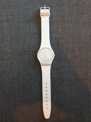 Swatch Rannekello (Valkoinen)