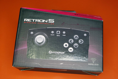 Retron 5 -lisäohjain (uusi!)