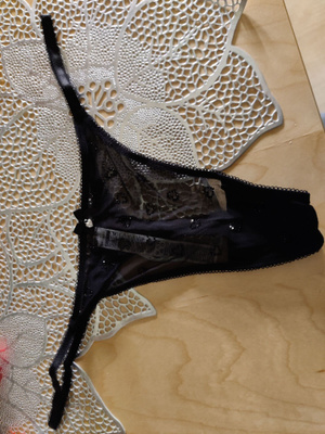Stringit koko XL