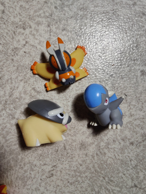 Bandai Pokemon kids 5