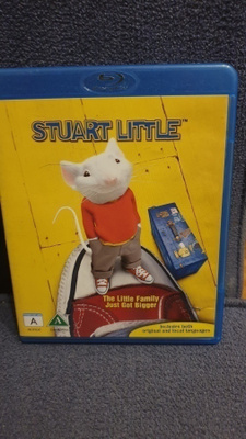 Stuart Little – pieni suuri hiiri (v.1999) BLU-RAY