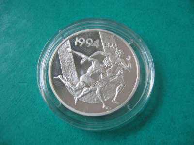 100 mk hopea juhlaraha Yleisurheilun EM-kisat - 1994 PROOF