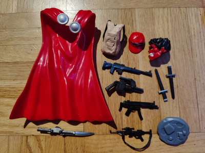 Action-figuurien tarvikkeita