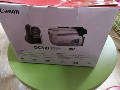 Canon DC 310 Digitaalinen videokamera